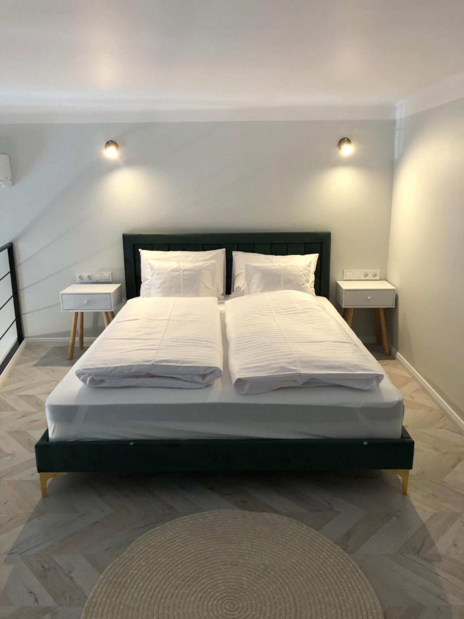 All In Apartman V. Budapest Esterno foto